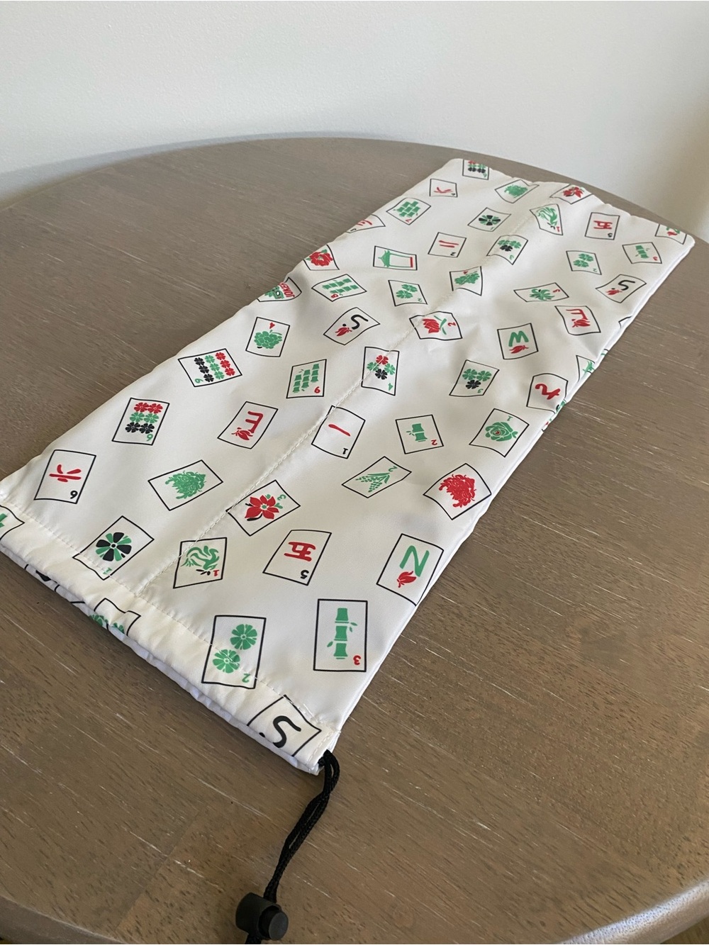 White Mahjong Racks Drawstring Bag NWOT